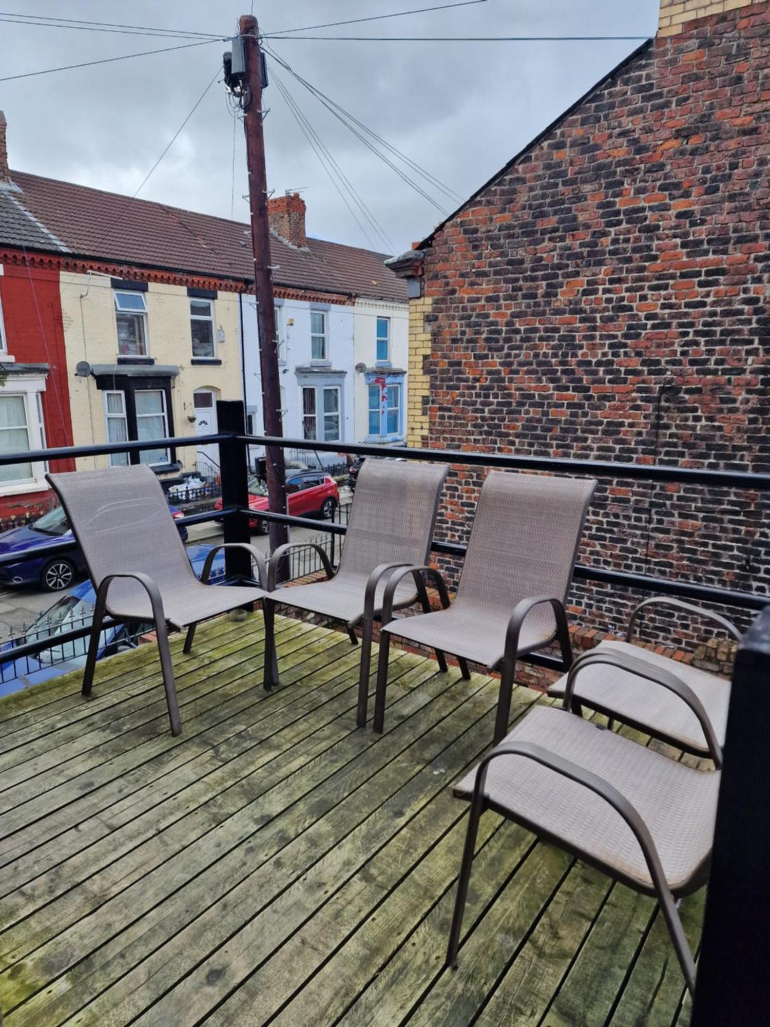 Beautiful Double Bedroom Liverpool Esterno foto