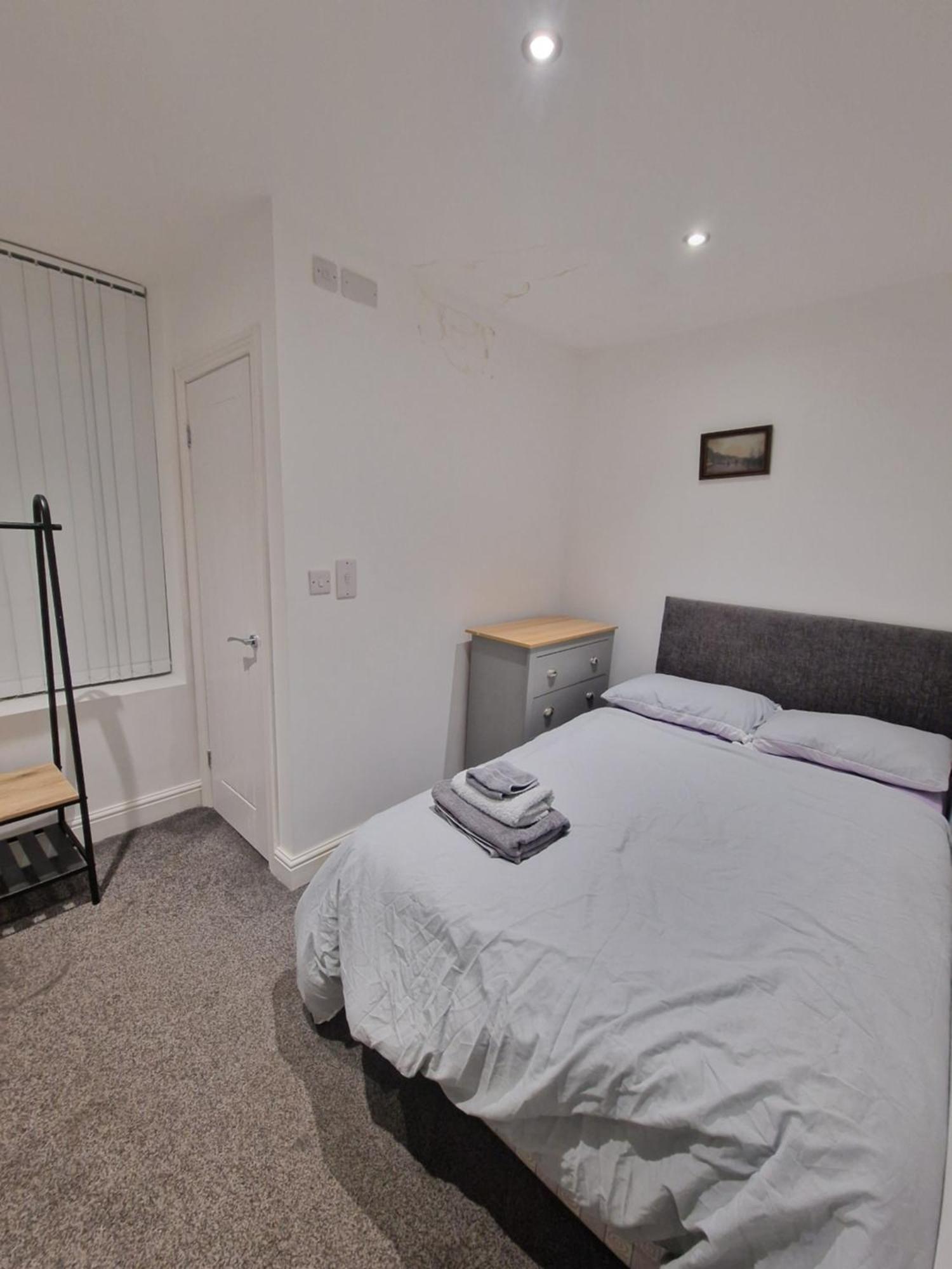 Beautiful Double Bedroom Liverpool Esterno foto
